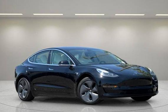 TESLA MODEL 3 2018 5YJ3E1EB7JF099174 image TESLA MODEL 3 2018 5YJ3E1EB7JF099174 image
